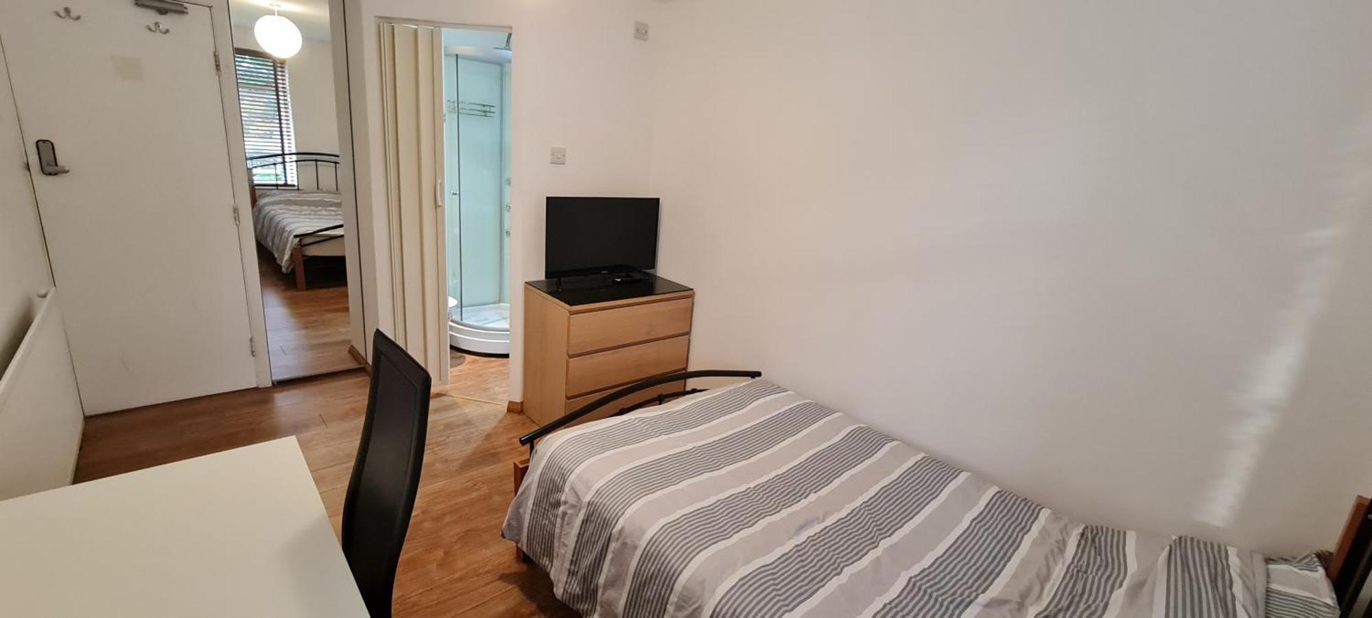 Luton, Lu3 Double Ensuite Room Luton  Exterior photo